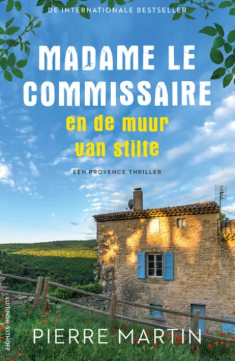 Madame le Commissaire en de muur van stilte